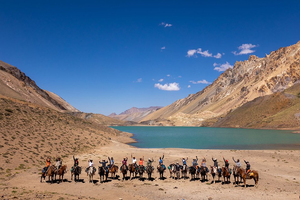 Cruce de los Andes - Laguna Baya