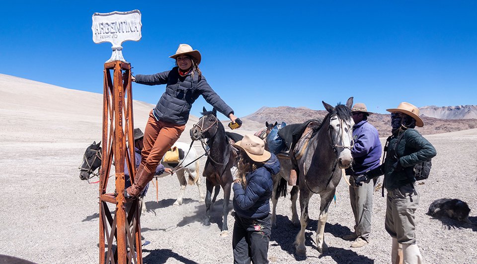 Cruce de los Andes - Laguna Baya - Imagen 3